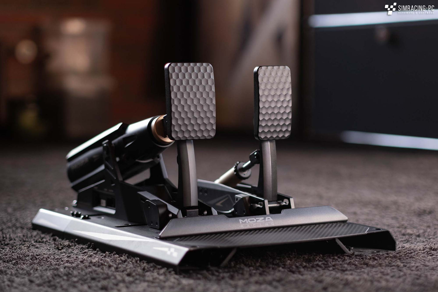 MOZA mBooster Active Pedal Set - Jeu de pédales avec retour de force et réglages avancés