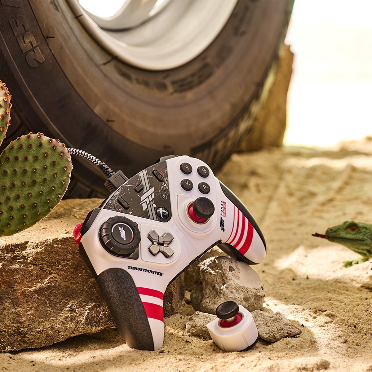 Thrustmaster eSwap X R Pro - Manette - Édition Forza Horizon 5 - Xbox Series X|S/PC