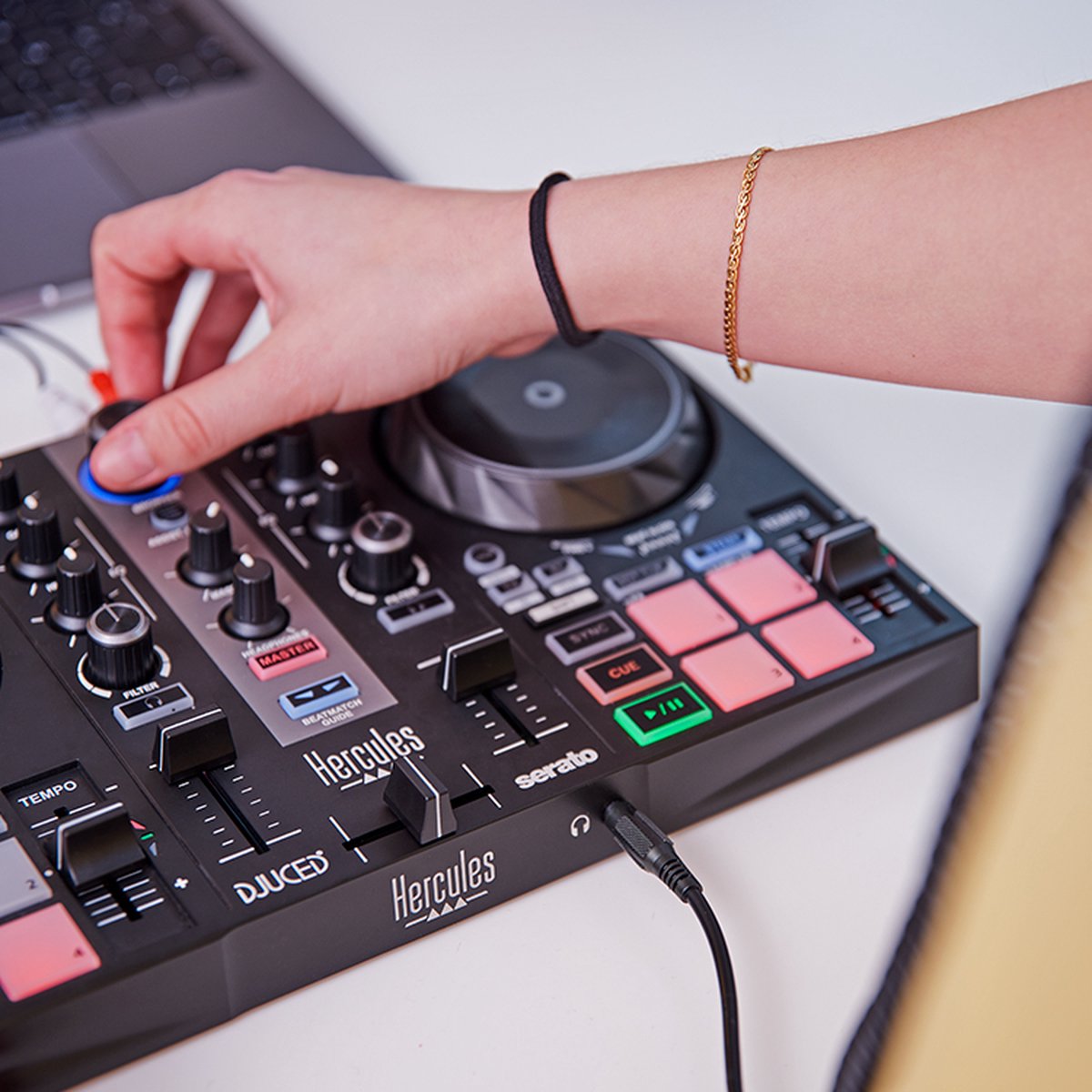 Hercules DJLearning Kit MK2 — Kit Tout-en-Un pour Apprendre à Mixer