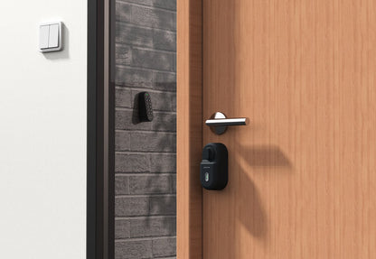 Igloohome Retrofit + Clavier + Passerelle Wi-Fi – Pack de contrôle d’accès intelligent complet